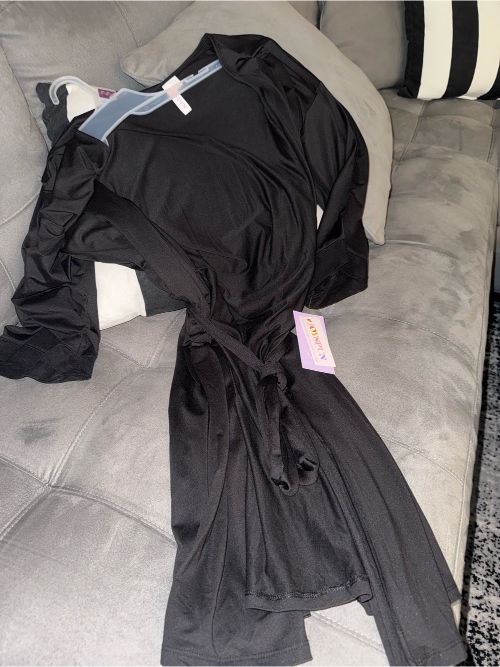 Joyspun robe